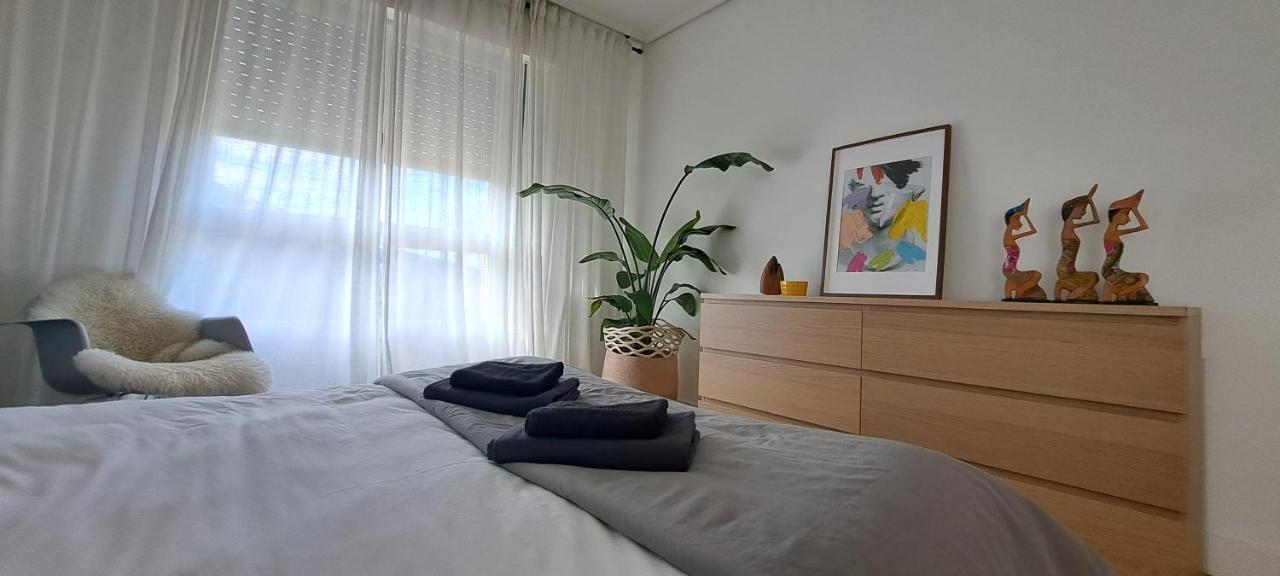 קסטרו אורדיאלס Apartamento Con Suite, Zona De Trabajo Y Yoga Wifi Y Garaje מראה חיצוני תמונה